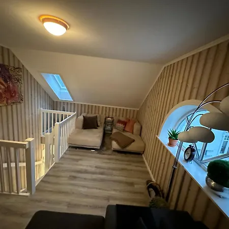 Ved Sjoen I Idylliske