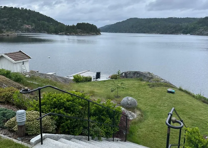 Ved Sjøen I Idylliske *