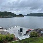 Ved Sjoen I Idylliske *